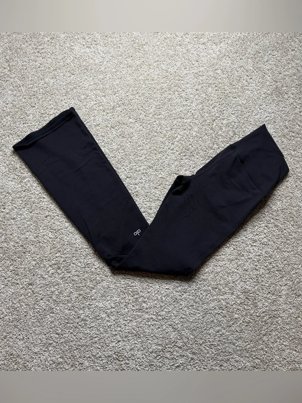 Alo Yoga AirBrush Flare Pants